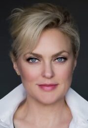 Elaine Hendrix