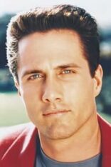 Rob Estes