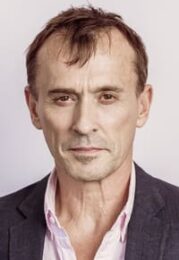 Robert Knepper