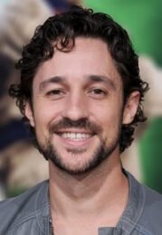 Thomas Ian Nicholas